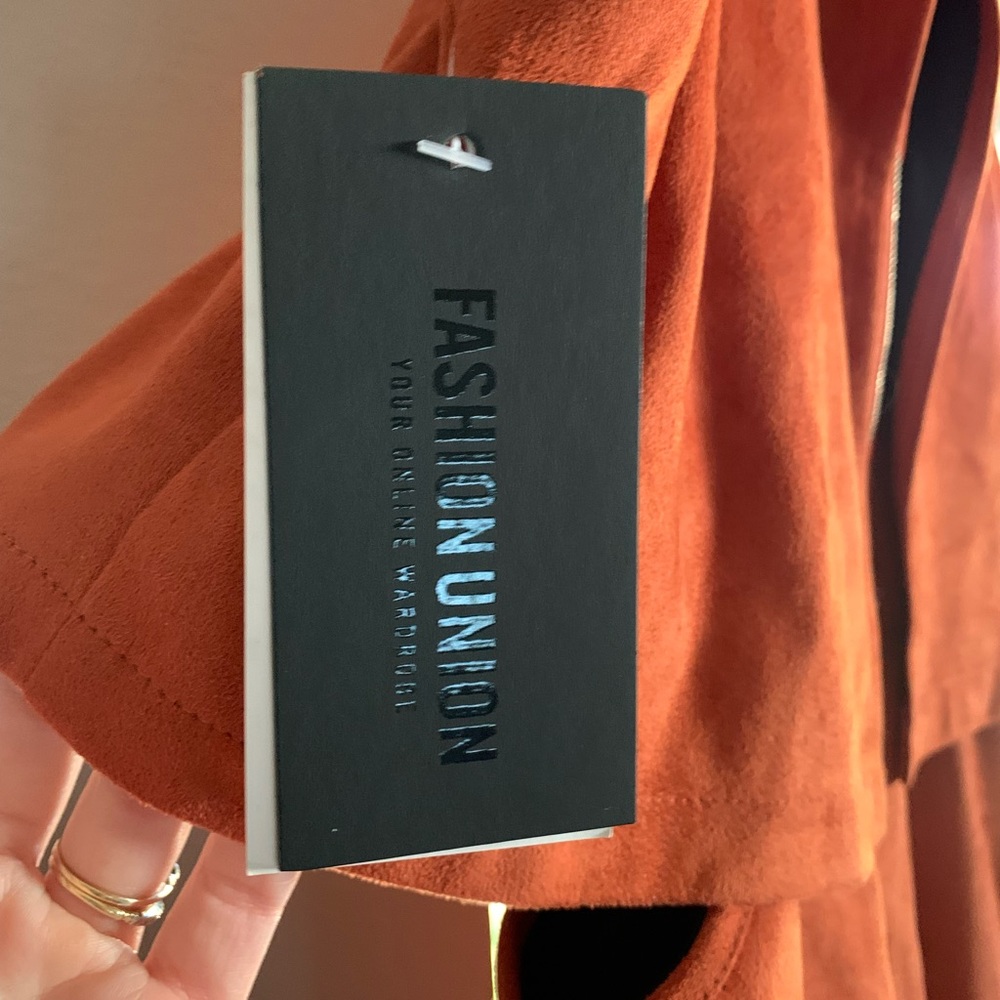 NWT fashion Union suede cutout dress - Picture 5 of 5